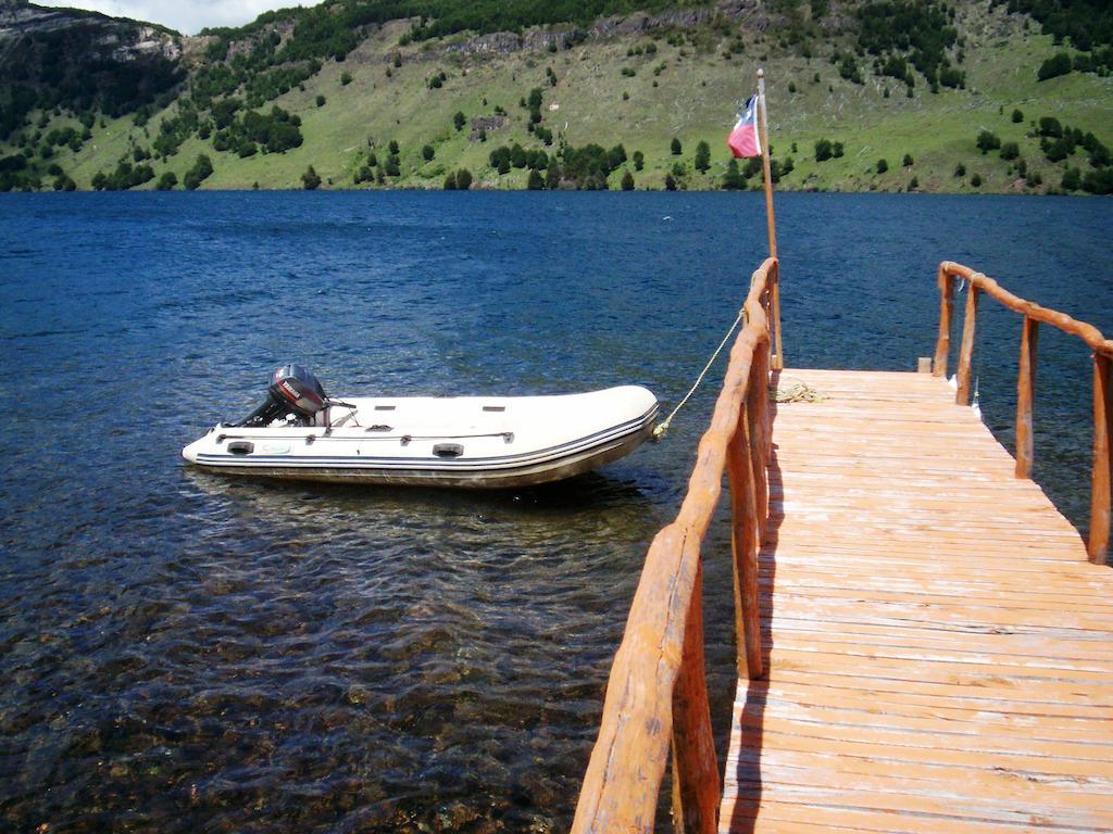 Lodge De Montana Lago Monreal เอลบลังโก ภายนอก รูปภาพ