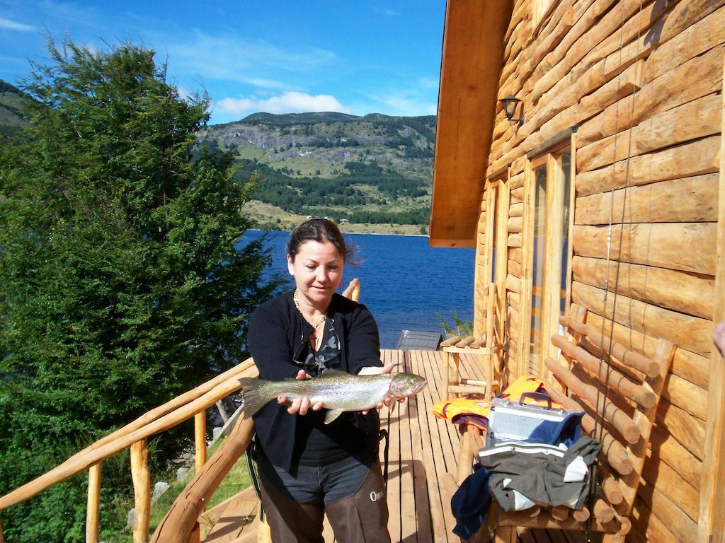 Lodge De Montana Lago Monreal เอลบลังโก ภายนอก รูปภาพ