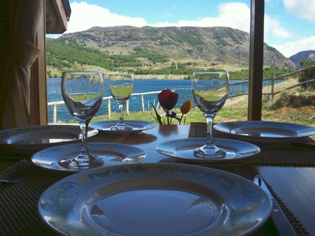 Lodge De Montana Lago Monreal เอลบลังโก ภายนอก รูปภาพ
