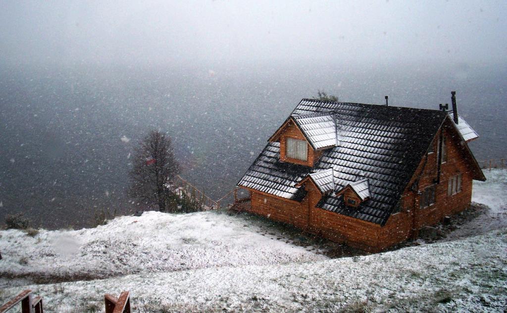 Lodge De Montana Lago Monreal เอลบลังโก ภายนอก รูปภาพ