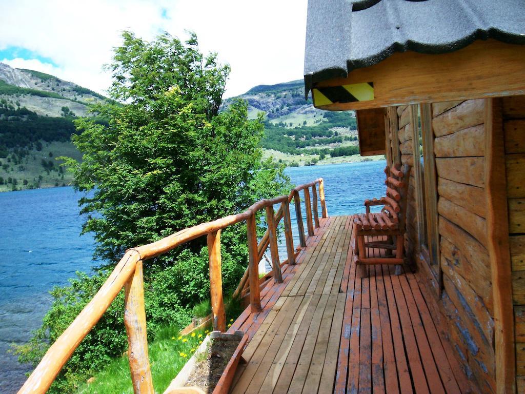 Lodge De Montana Lago Monreal เอลบลังโก ภายนอก รูปภาพ
