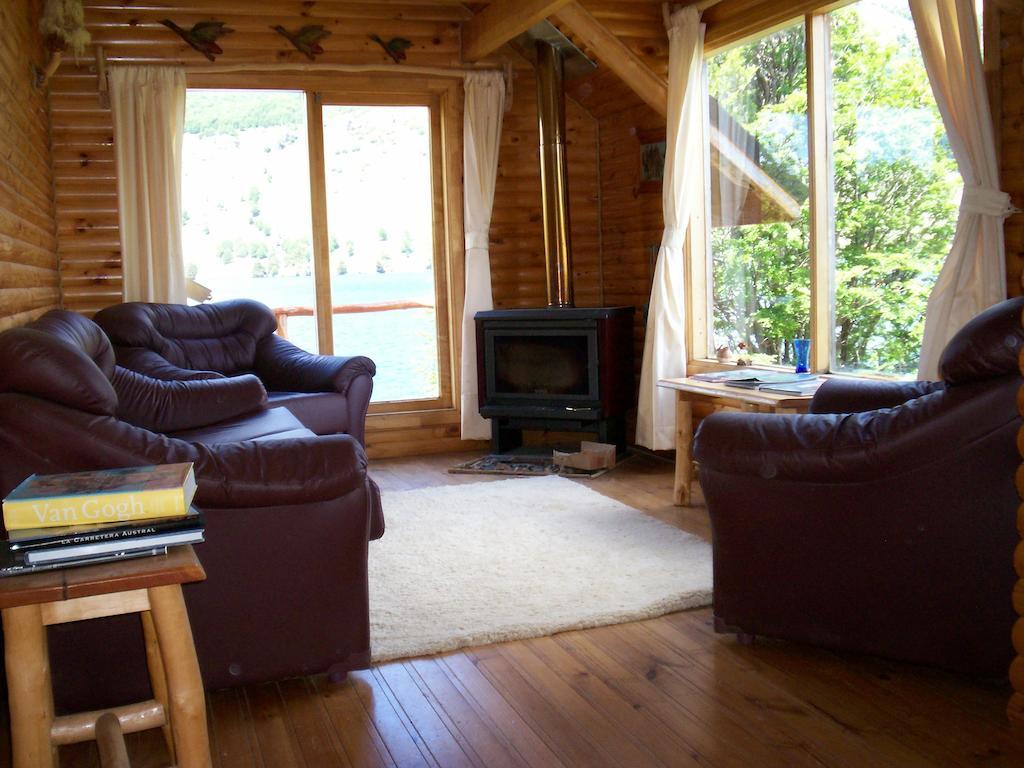 Lodge De Montana Lago Monreal เอลบลังโก ภายนอก รูปภาพ