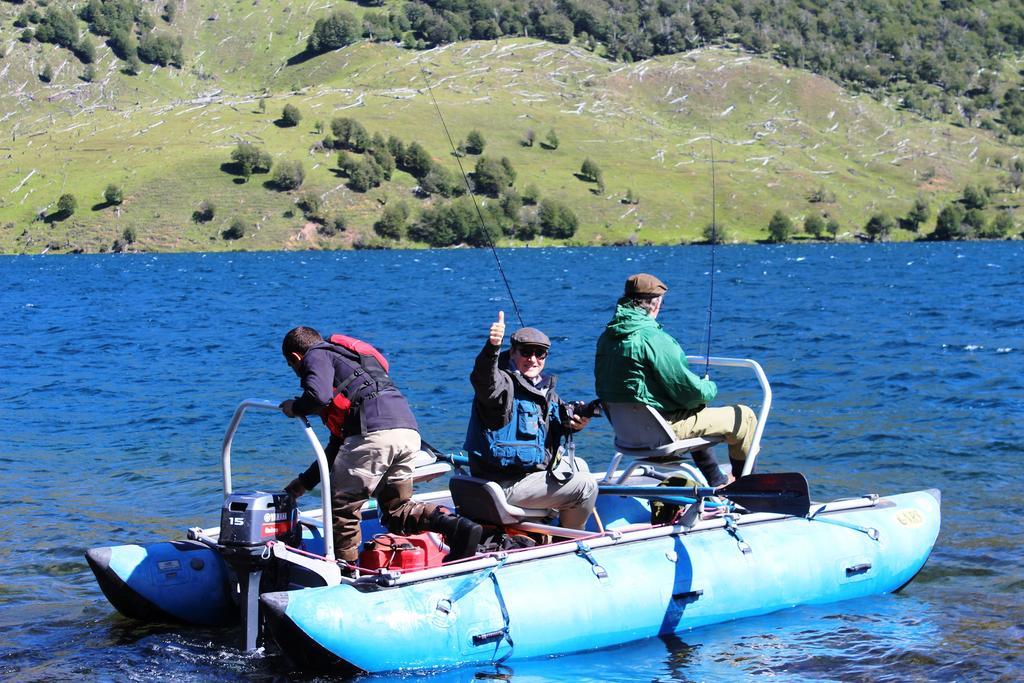 Lodge De Montana Lago Monreal เอลบลังโก ภายนอก รูปภาพ